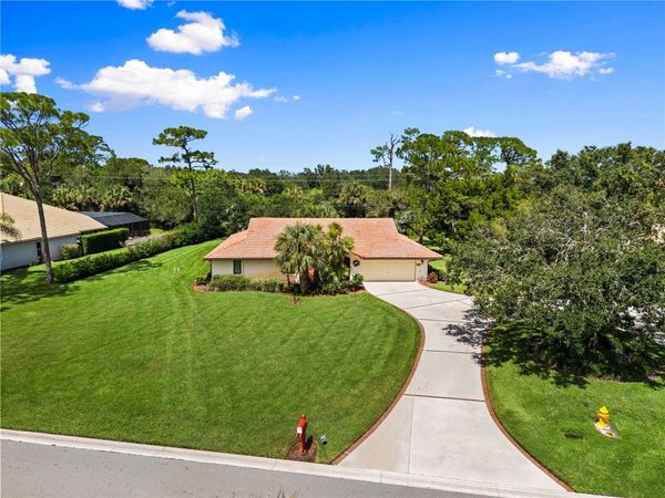 9457 Meadowood Drive, Fort Pierce, FL 34951