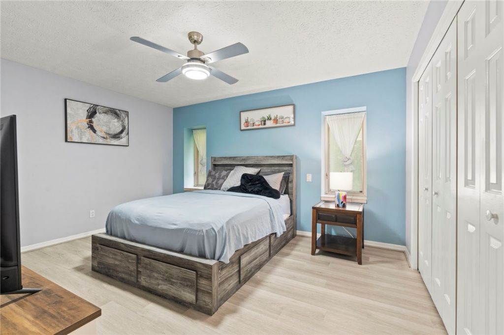 9457 Meadowood Drive, Fort Pierce, FL 34951 Photo