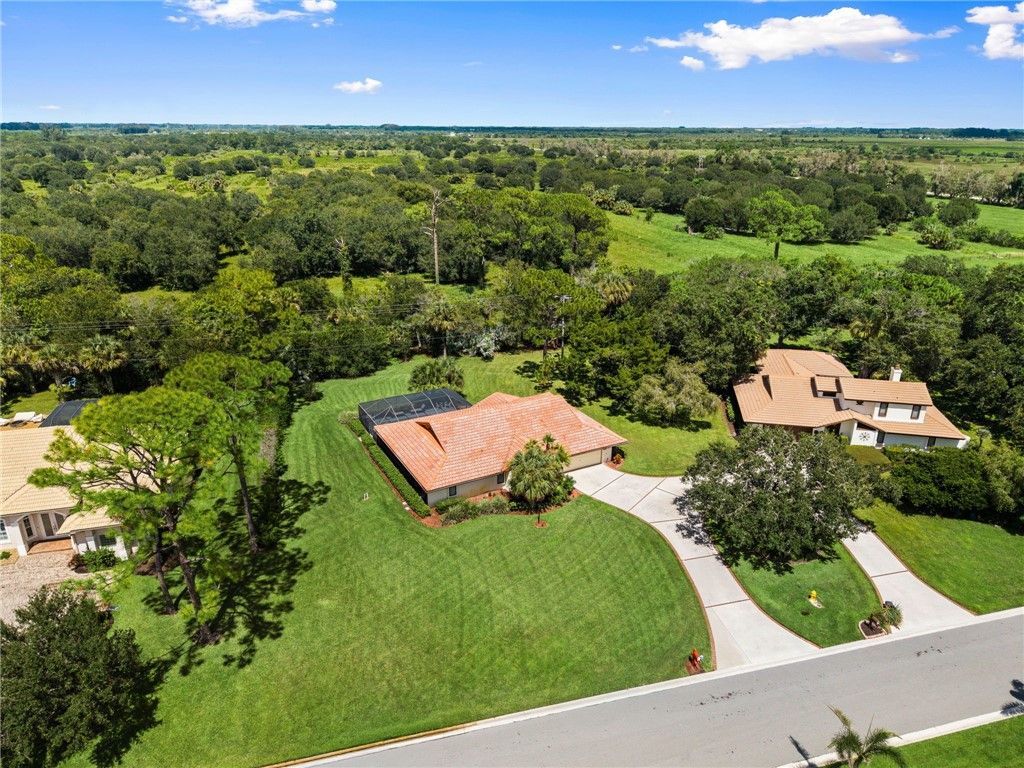9457 Meadowood Drive, Fort Pierce, FL 34951 Photo