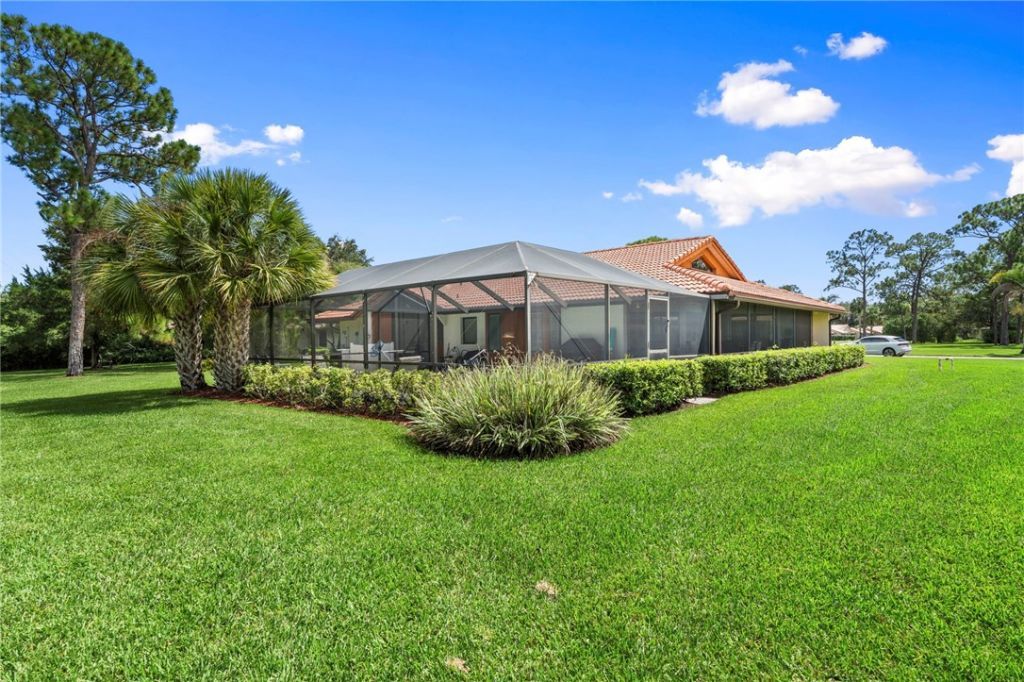 9457 Meadowood Drive, Fort Pierce, FL 34951 Photo