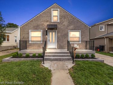 1066 Pearson Street, Ferndale, Mi 48220