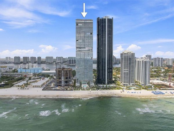 18501 Collins Ave , Unit 1404, Sunny Isles Beach, FL 33160