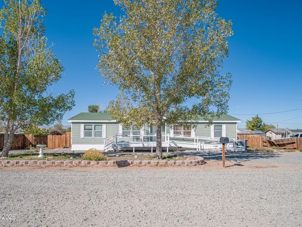 70 Mountain Lane, Yerington, NV 89447