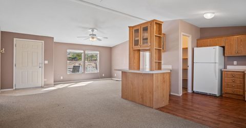 70 Mountain Lane, Yerington, NV 89447 Photo