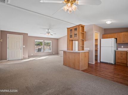 70 Mountain Lane, Yerington, NV 89447 Photo