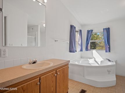 70 Mountain Lane, Yerington, NV 89447 Photo