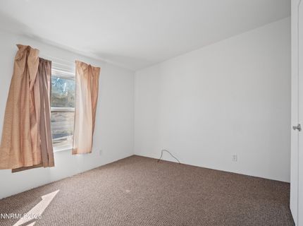 70 Mountain Lane, Yerington, NV 89447 Photo