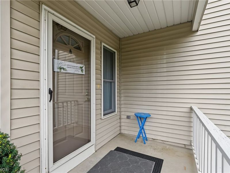 1910 Lillian Road, Unit 17, Stow, OH 44224 Photo 2