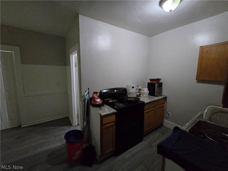 1030 E 72nd Street , Cleveland, OH 44103 Photo 5