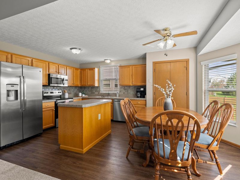 8968 Marchbank Lane, Lewis Center, OH 43035 Photo 8