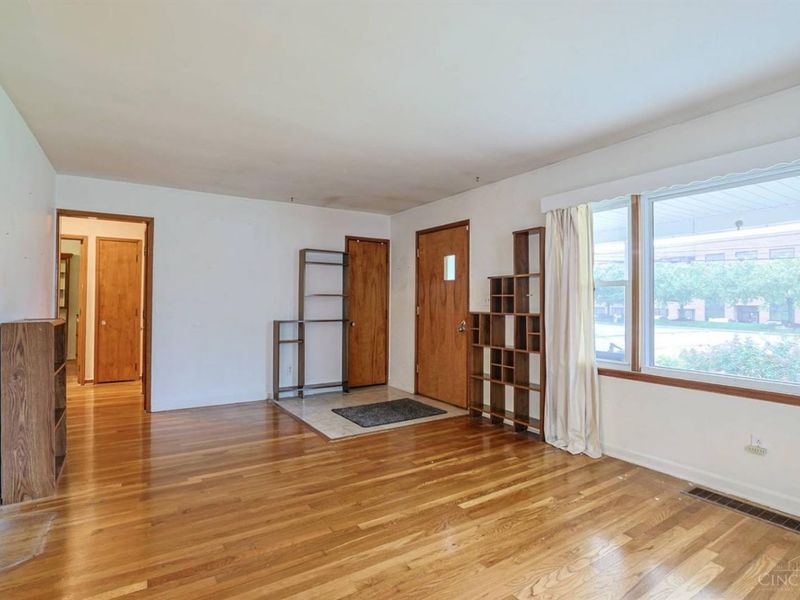 4535 Cooper Road, Blue Ash, OH 45242 Photo 8