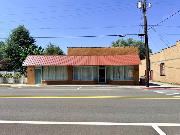 905 Main Street , Pangburn, AR 72121