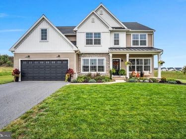 633 SUNSET BOULEVARD, ANNVILLE, PA 17003