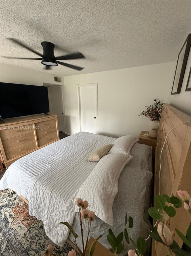 510 S Park Rd , Unit 14-10, Hollywood, FL 33021 Photo