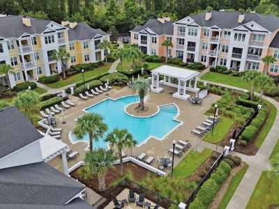 1933 Chatelain Way, Mount Pleasant, SC 29464