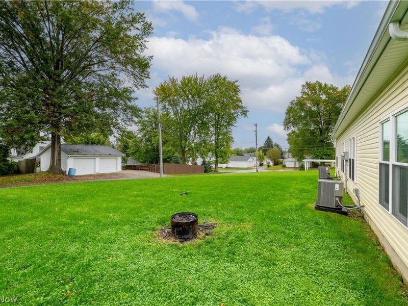 219 5th Street SW, Brewster, OH 44613 Photo 36