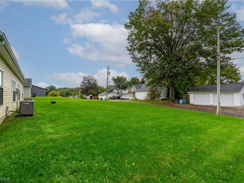 219 5th Street SW, Brewster, OH 44613 Photo 39
