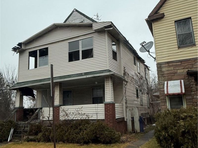 9919 Reno Avenue , Cleveland, OH 44105 Photo 3
