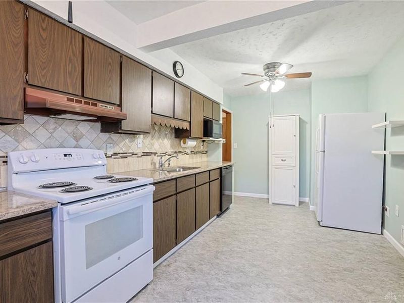 4535 Cooper Road, Blue Ash, OH 45242 Photo 16