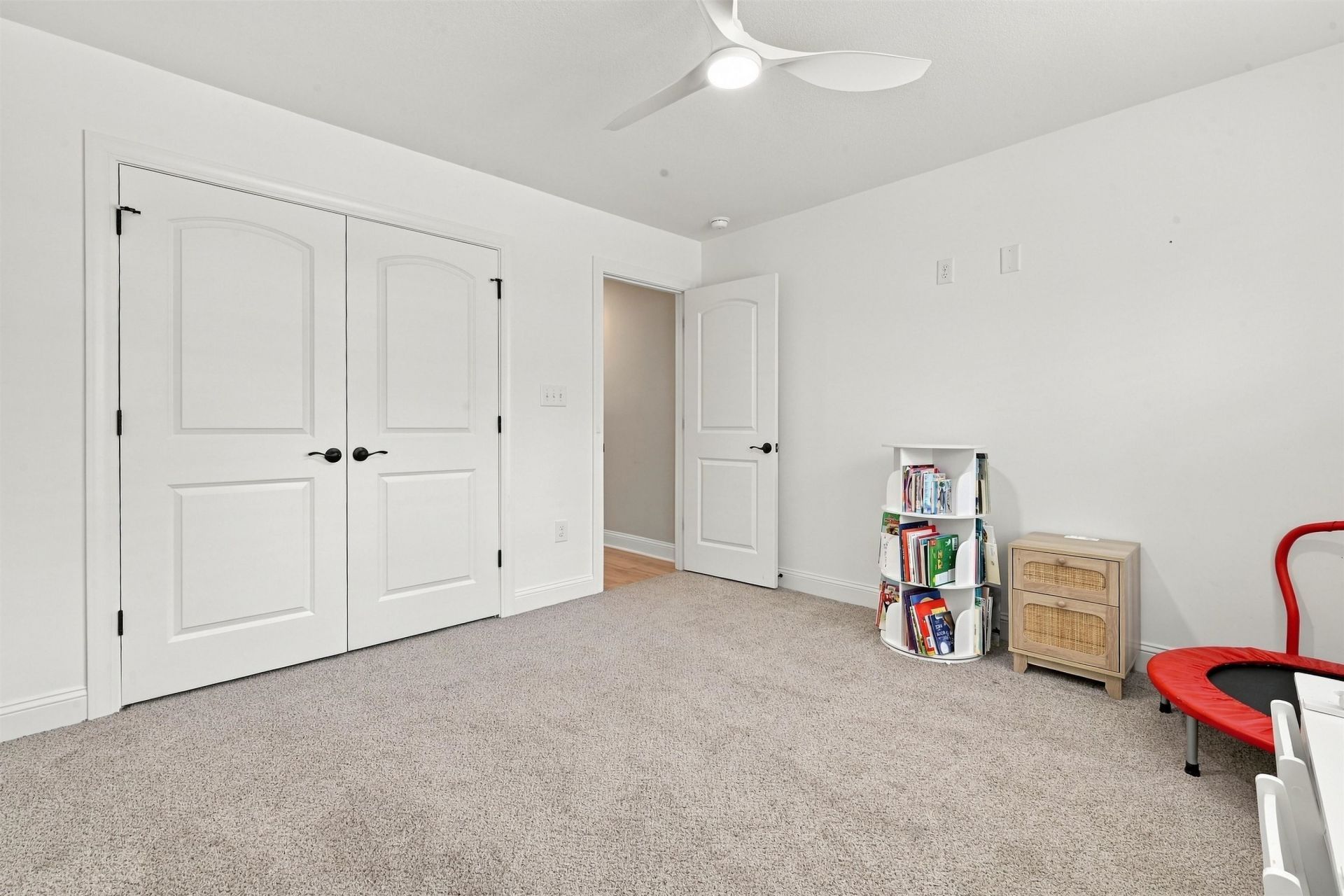 3243 Huckleberry Rd. Photo 33