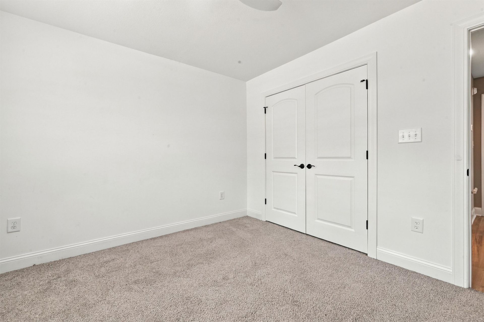 3243 Huckleberry Rd. Photo 34