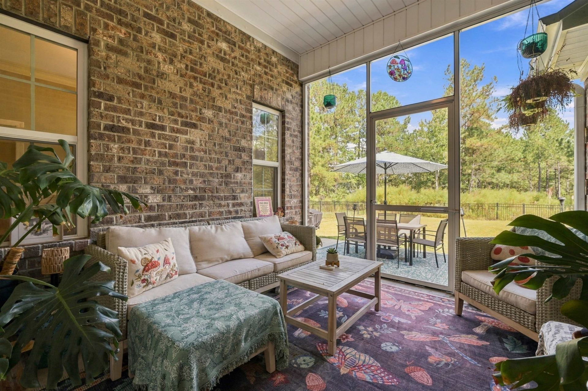 3243 Huckleberry Rd. Photo 37