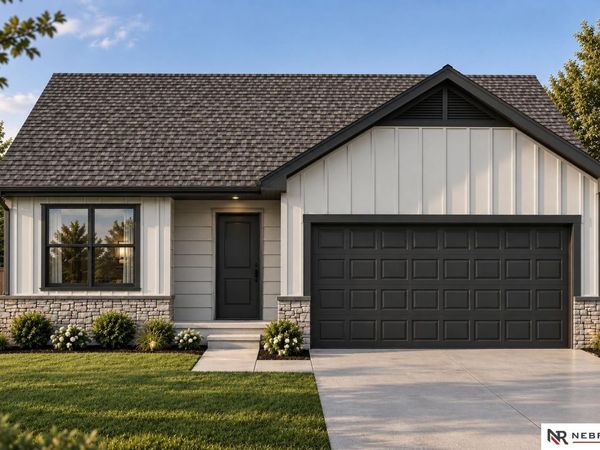 1340 S 14th Avenue, Blair, NE 68008