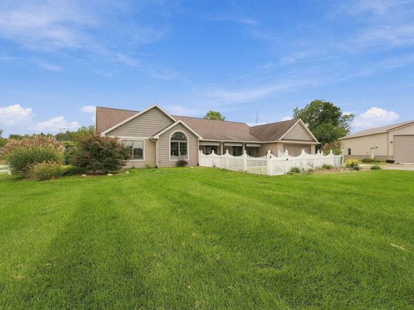 1720 S State Road 327, Hudson, IN 46747