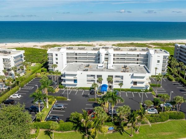 1616 Ocean Drive, Unit 303V, Vero Beach, FL 32963