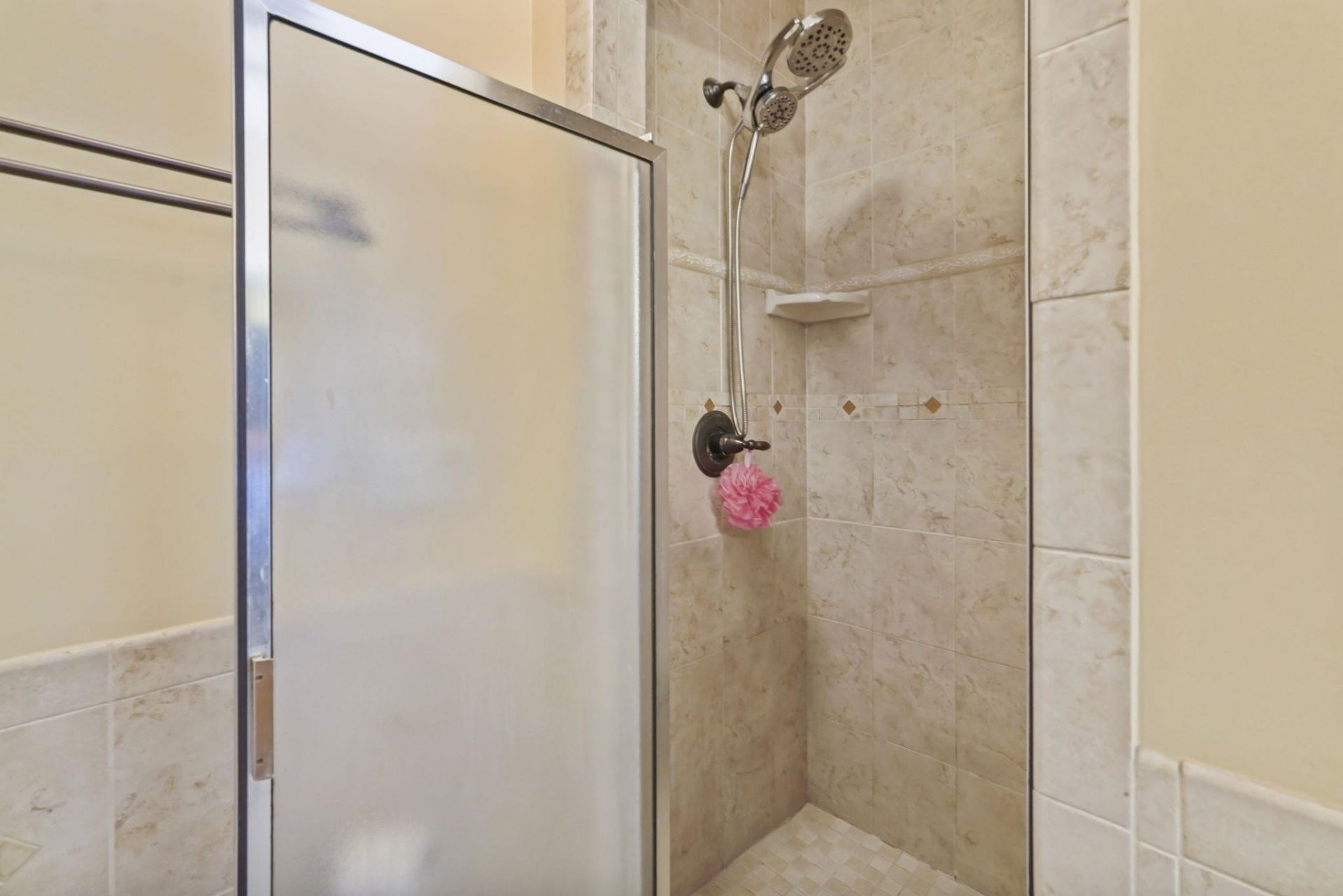 4225 Ravenwood Dr. Photo 29