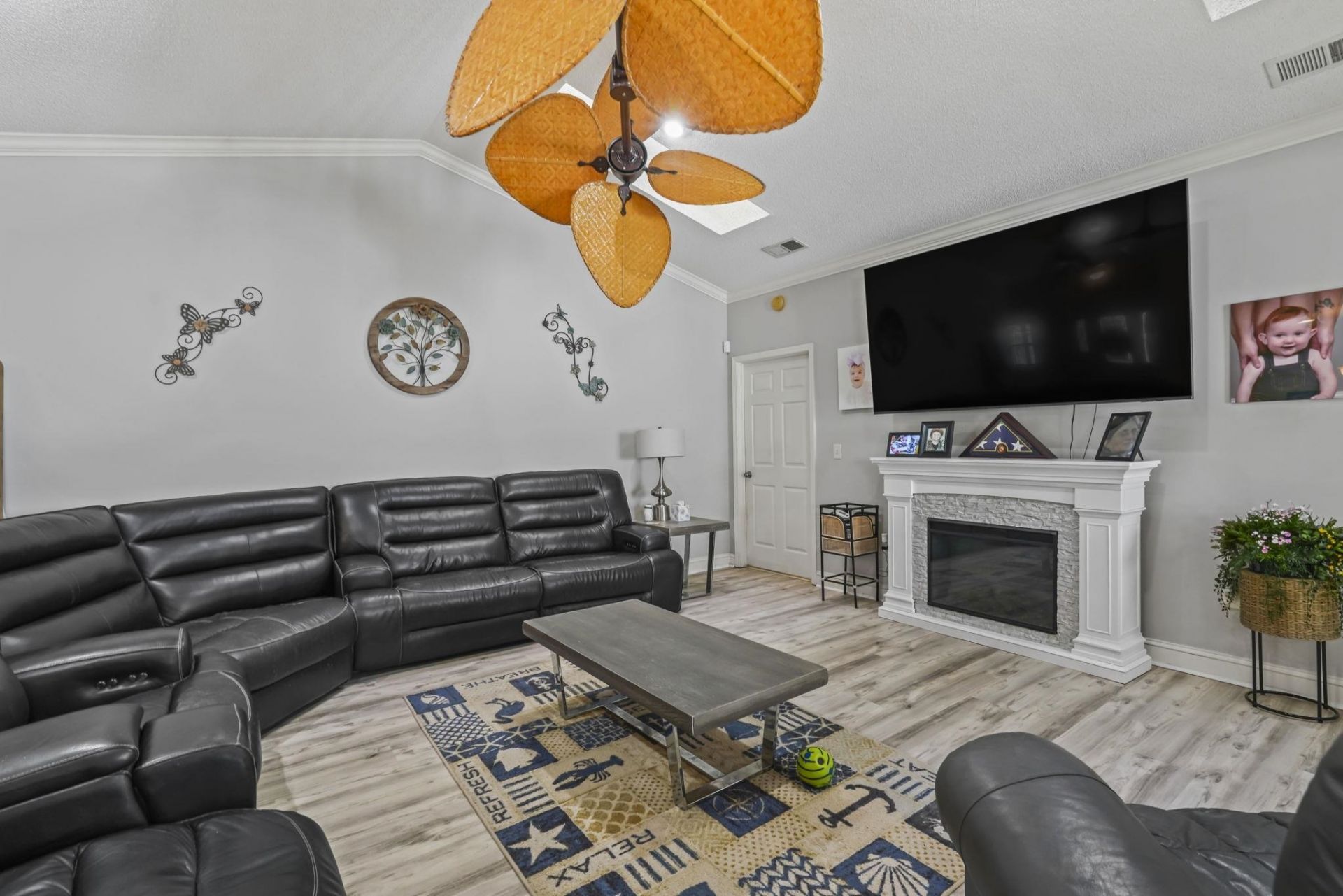 4225 Ravenwood Dr. Photo 6
