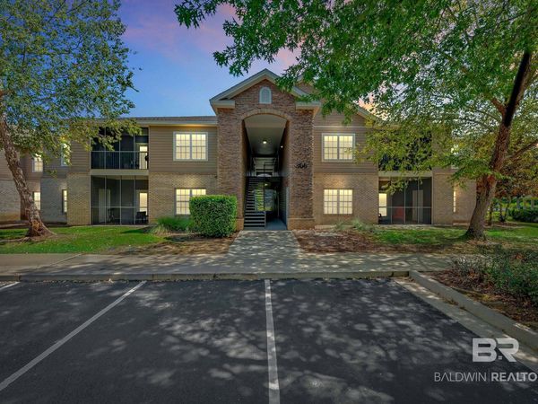 450 Park Avenue, Unit APT 302, Foley, AL 36535