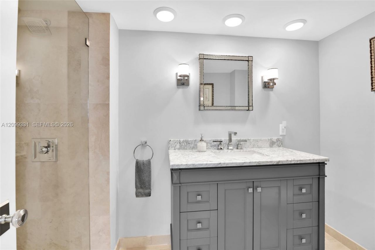 5200 N Ocean Blvd, Unit 607B, Lauderdale by the Sea, FL 33308 Photo