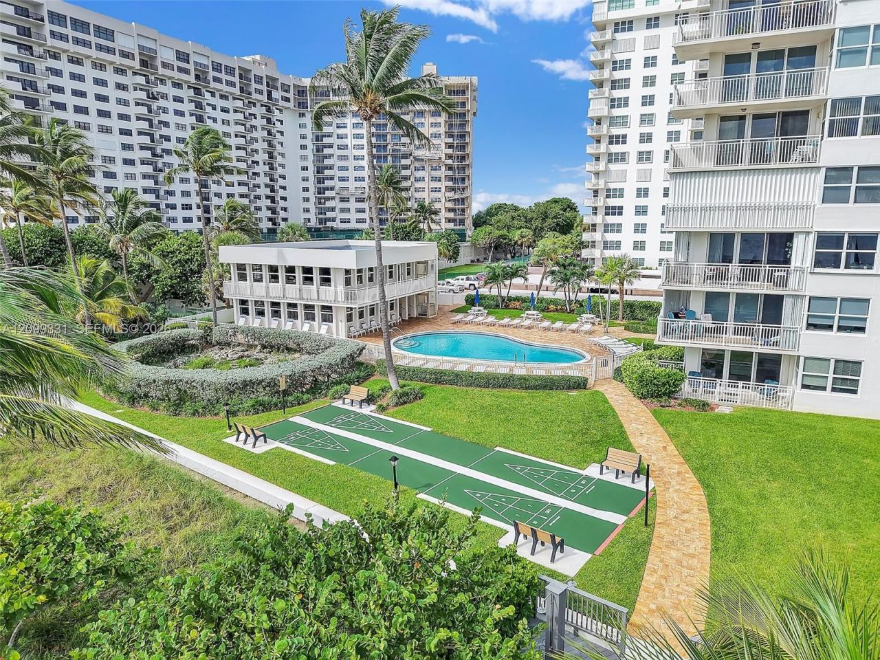 5200 N Ocean Blvd, Unit 607B, Lauderdale by the Sea, FL 33308 Photo
