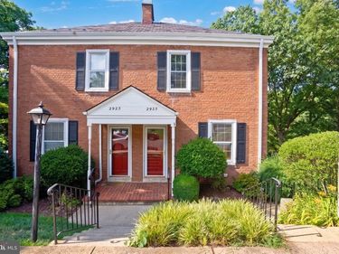 2925 S DINWIDDIE STREET , ARLINGTON, VA 22206
