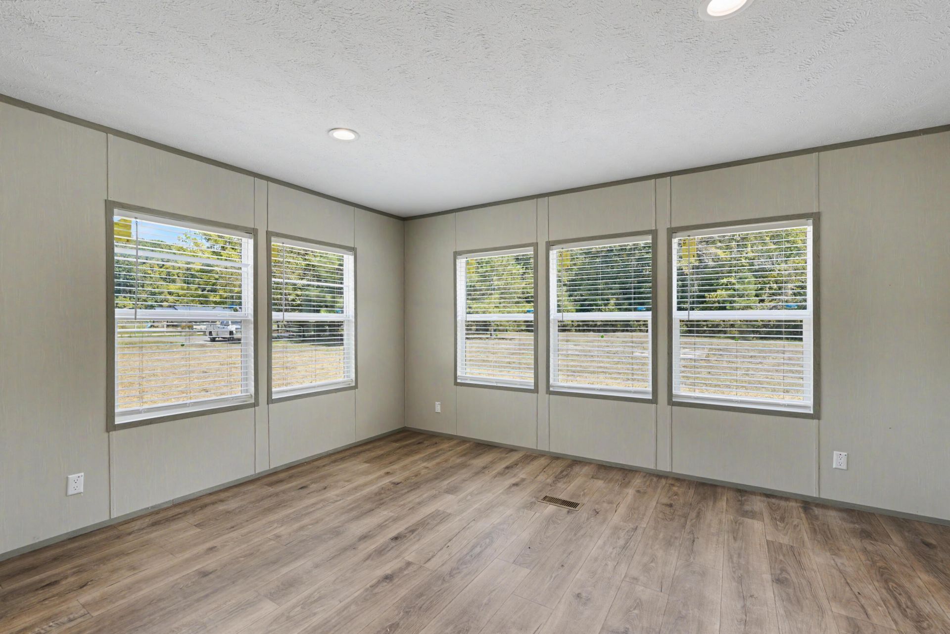 53 Fennel Drive Photo 9