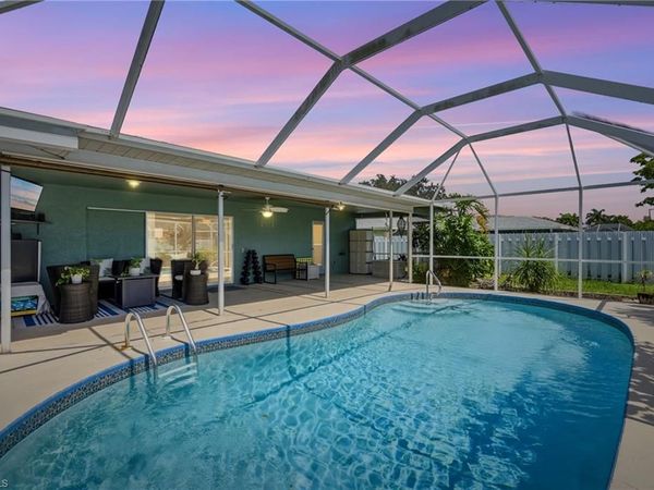 329 SE 16th PL , CAPE CORAL, FL 33990