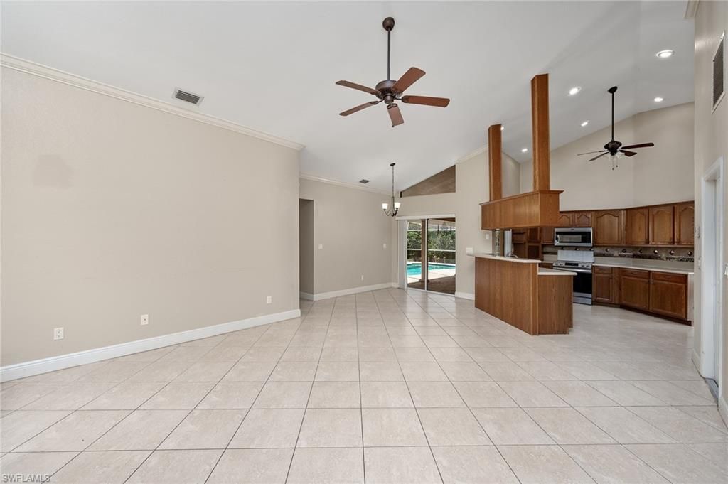 6975 Highland Park Cir, Fort Myers, FL 33966 Photo