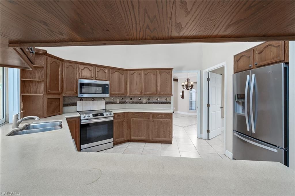 6975 Highland Park Cir, Fort Myers, FL 33966 Photo