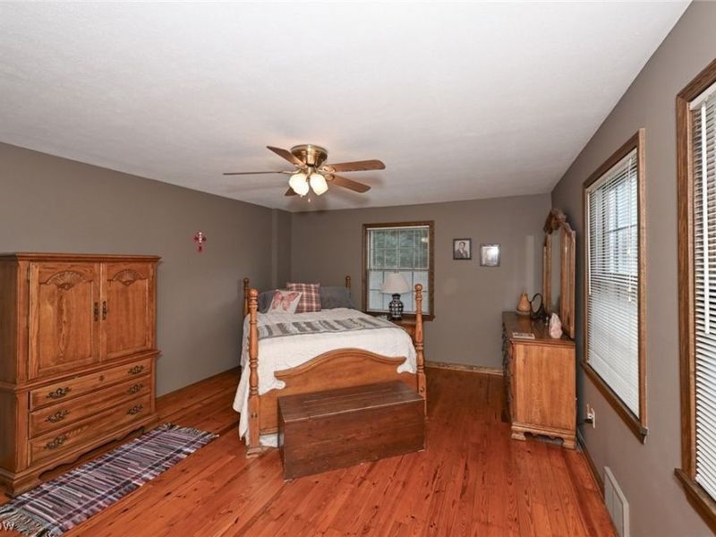 7051 Greenwich Road, Westfield Center, OH 44251 Photo 13