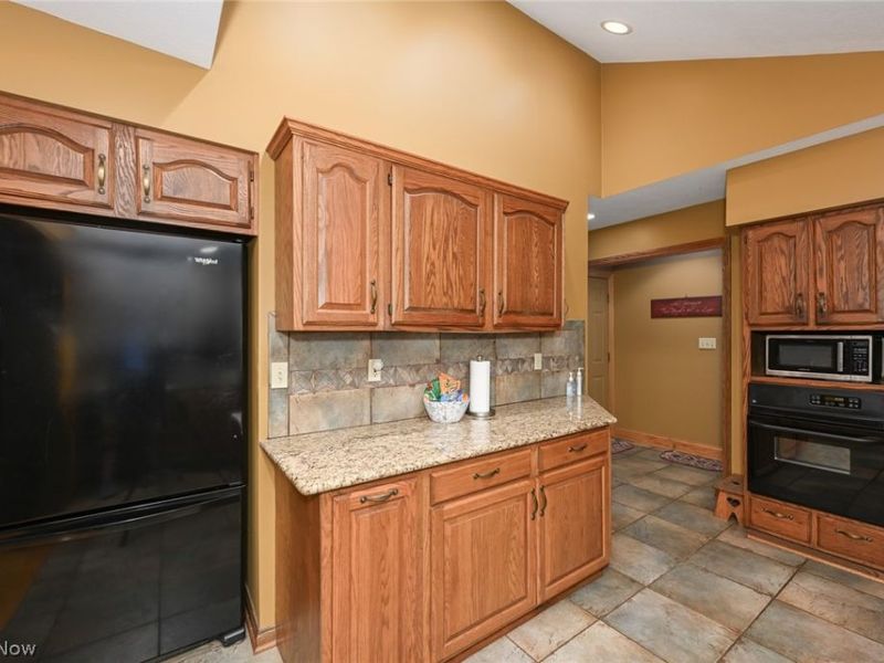 7051 Greenwich Road, Westfield Center, OH 44251 Photo 8