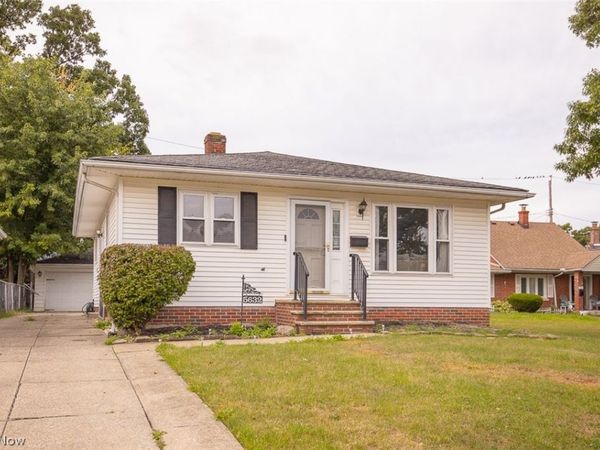 5632 Saxon Drive , Garfield Heights, OH 44125