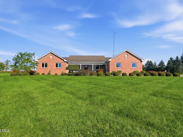 2190 County Road M, Swanton, OH 43558