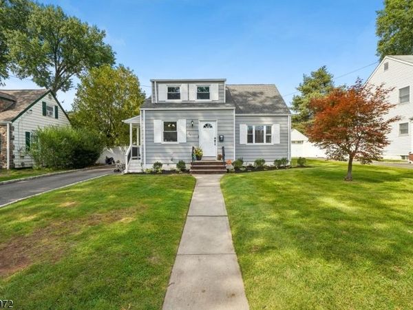 5 Omaha Dr, Cranford, NJ 07016