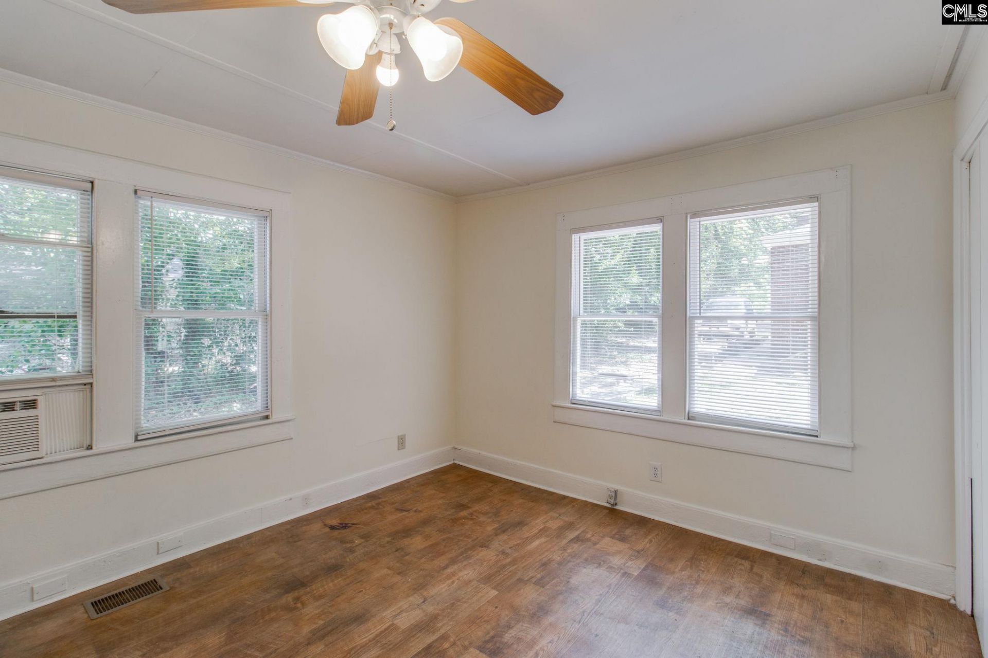 1304 Mcduffie Avenue  Photo 18