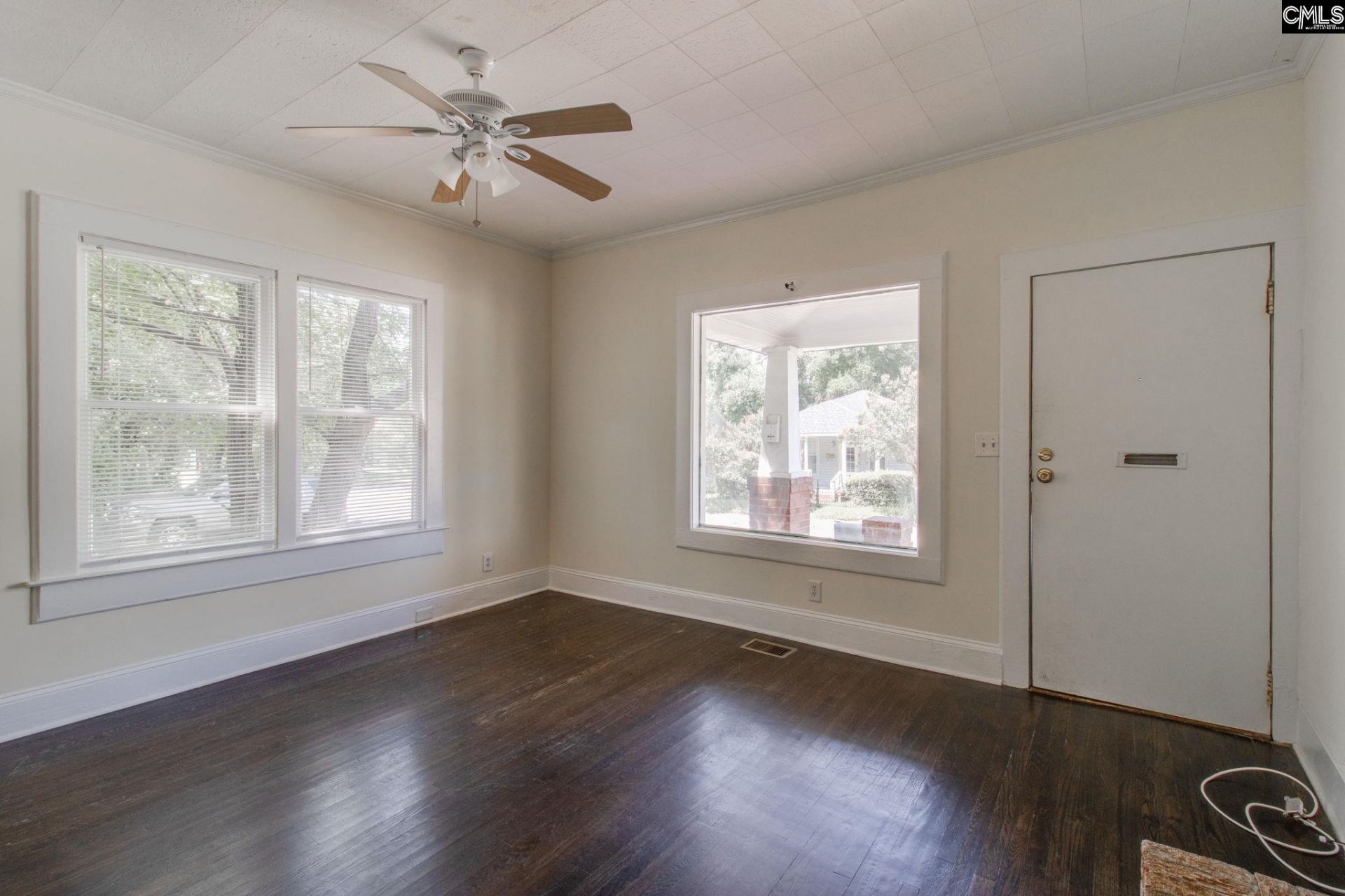 1304 Mcduffie Avenue  Photo 6