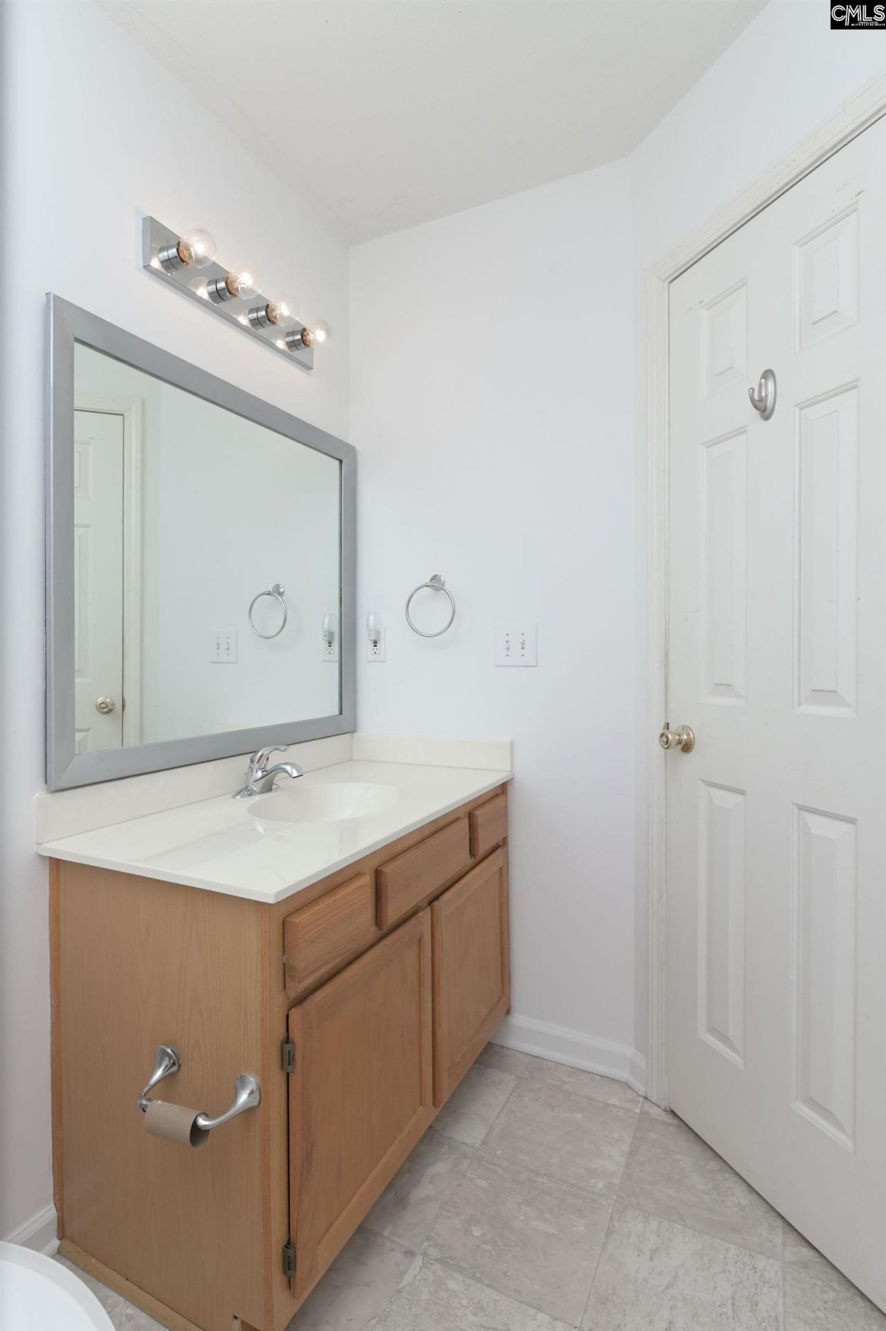 123 Huntington Circle  Photo 26