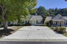 123 Huntington Circle  photo 4