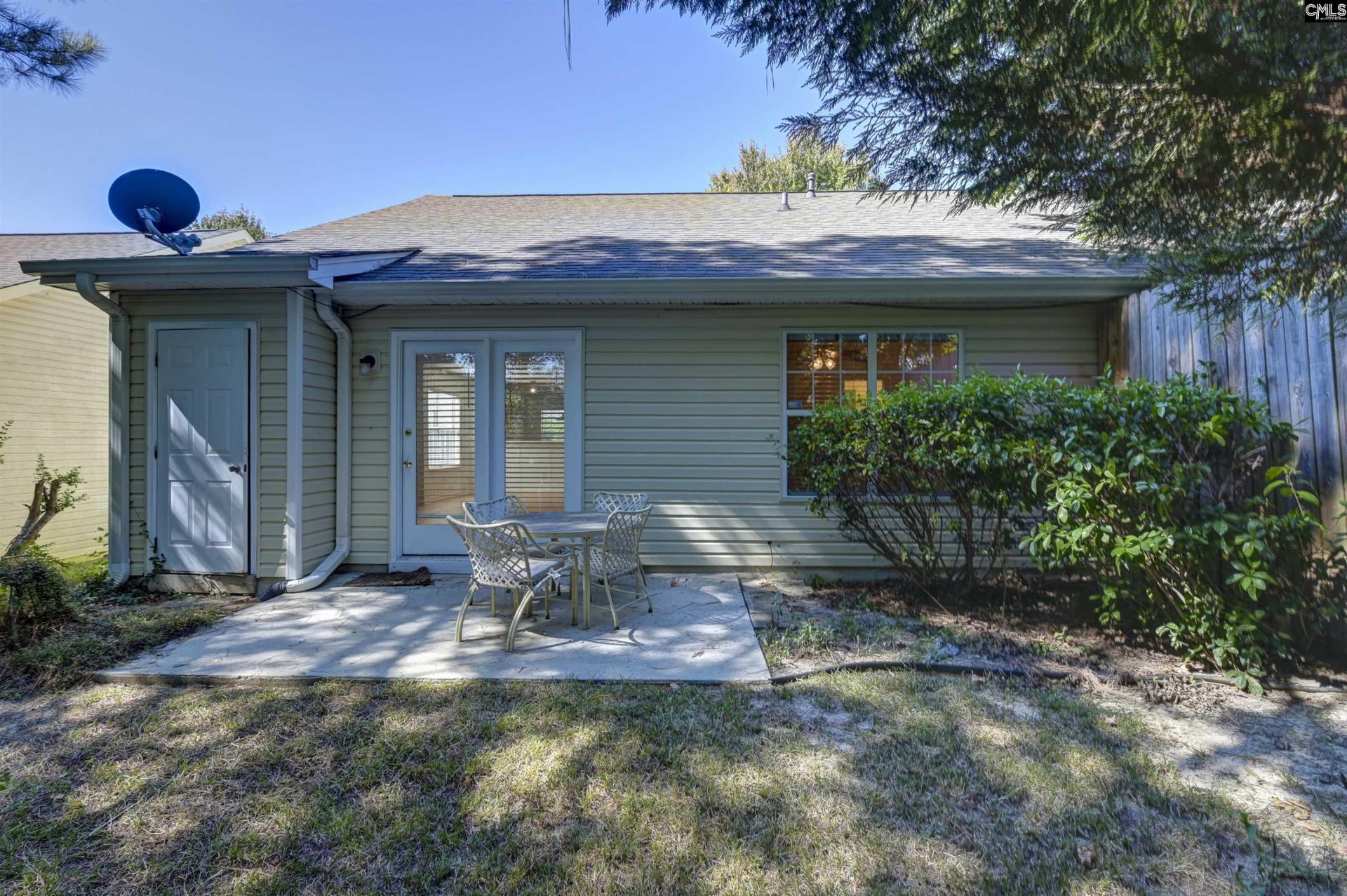 123 Huntington Circle  Photo 32