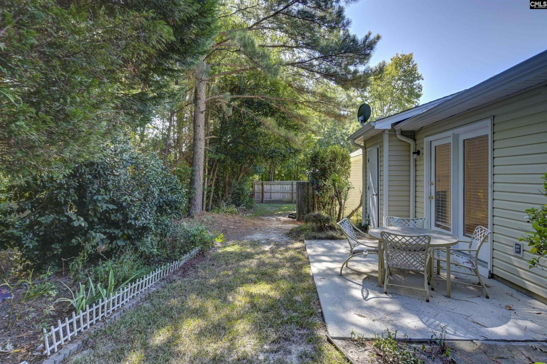 123 Huntington Circle  Photo 34